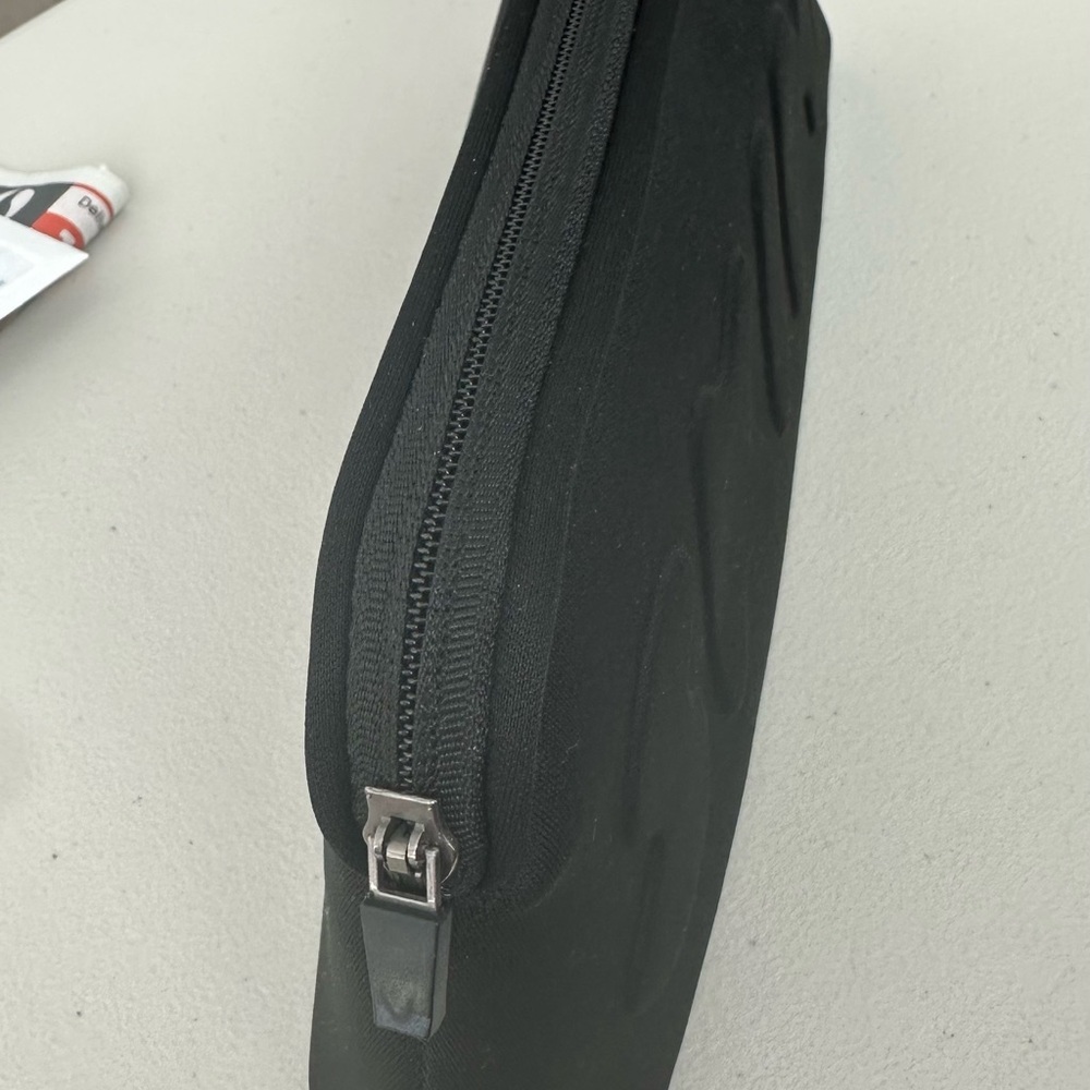 Skims Black Neoprene Pouch - Picture 2 of 3